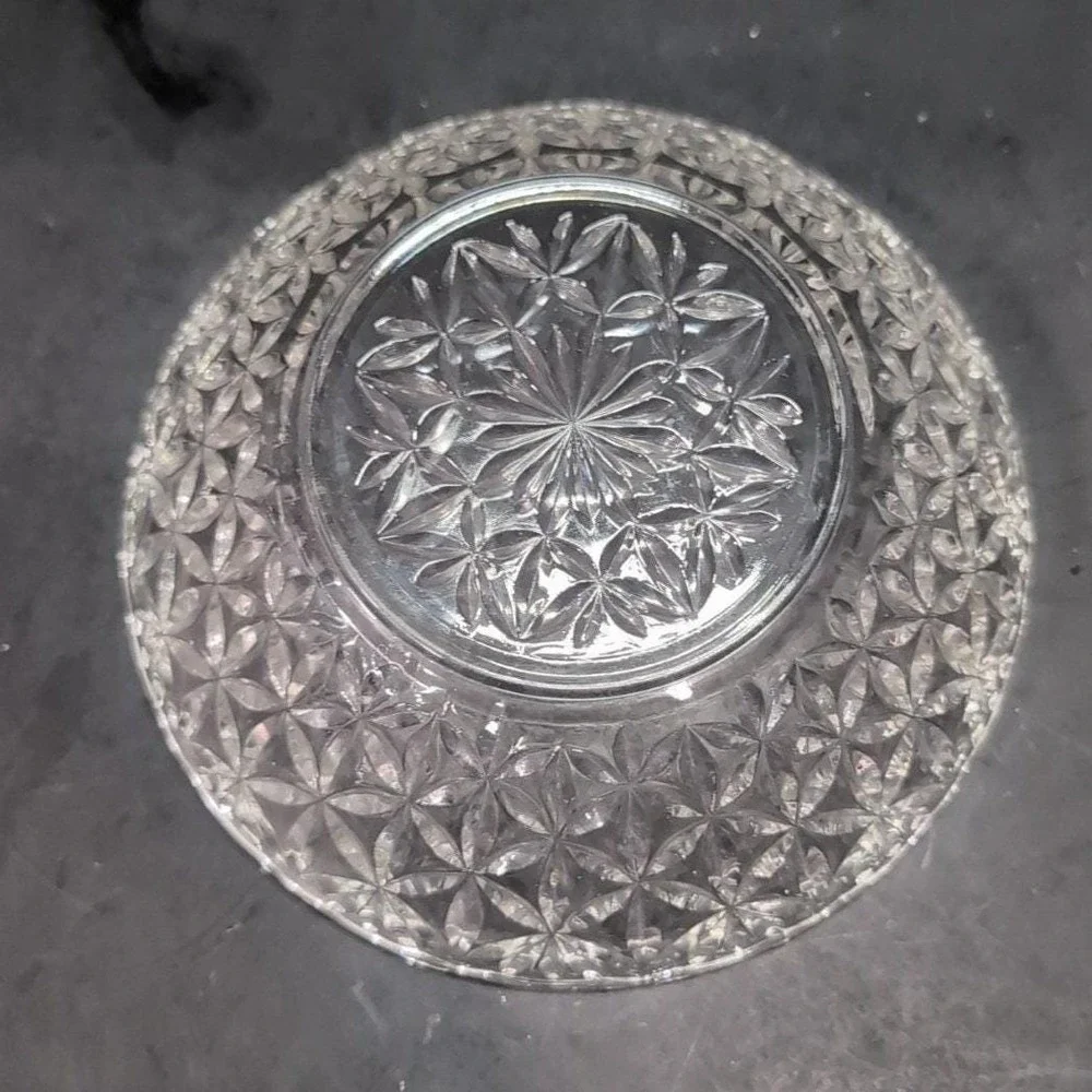 Pressed‎ Glass Petal Design Clear Serving Bowl, Replacement Vintage Glassware